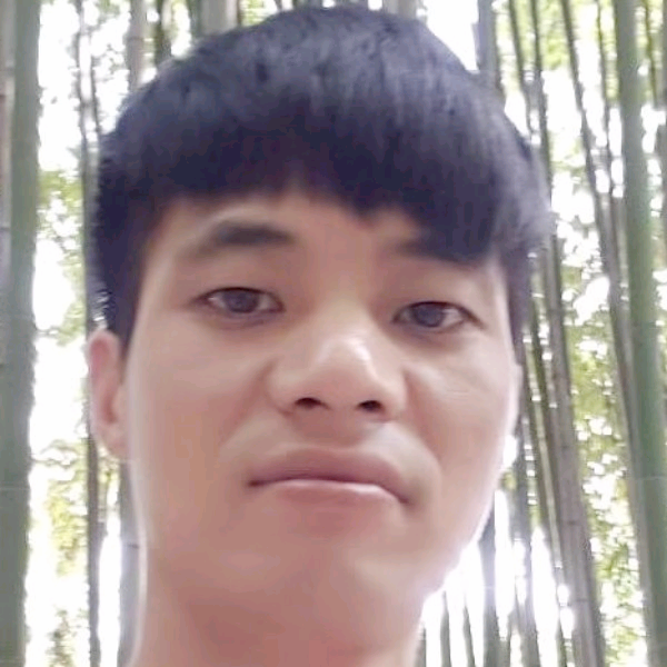 如果爱与深爱的照片