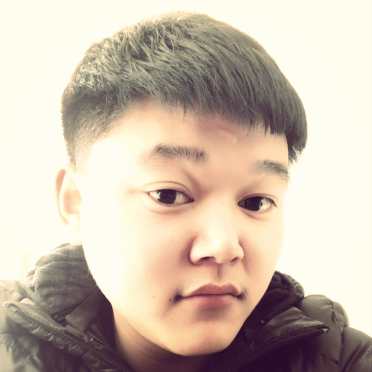 帅气吃醋身影的照片