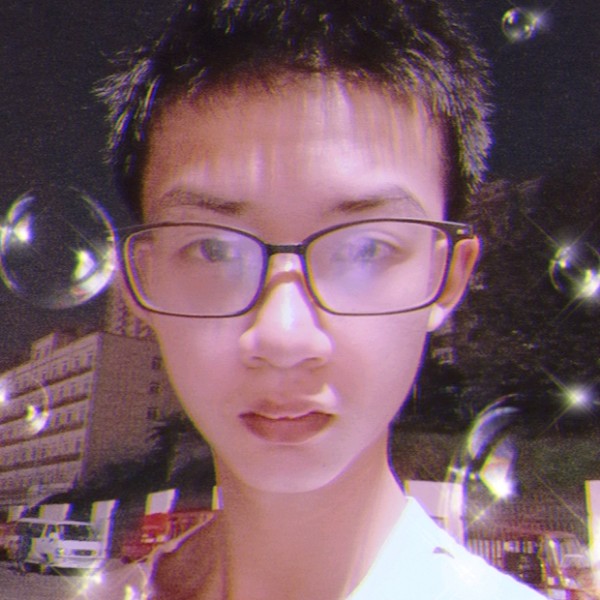曲叶璇的照片