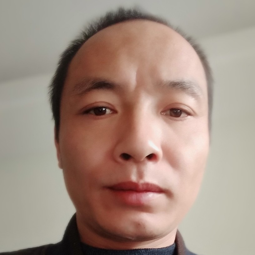 易电工的照片