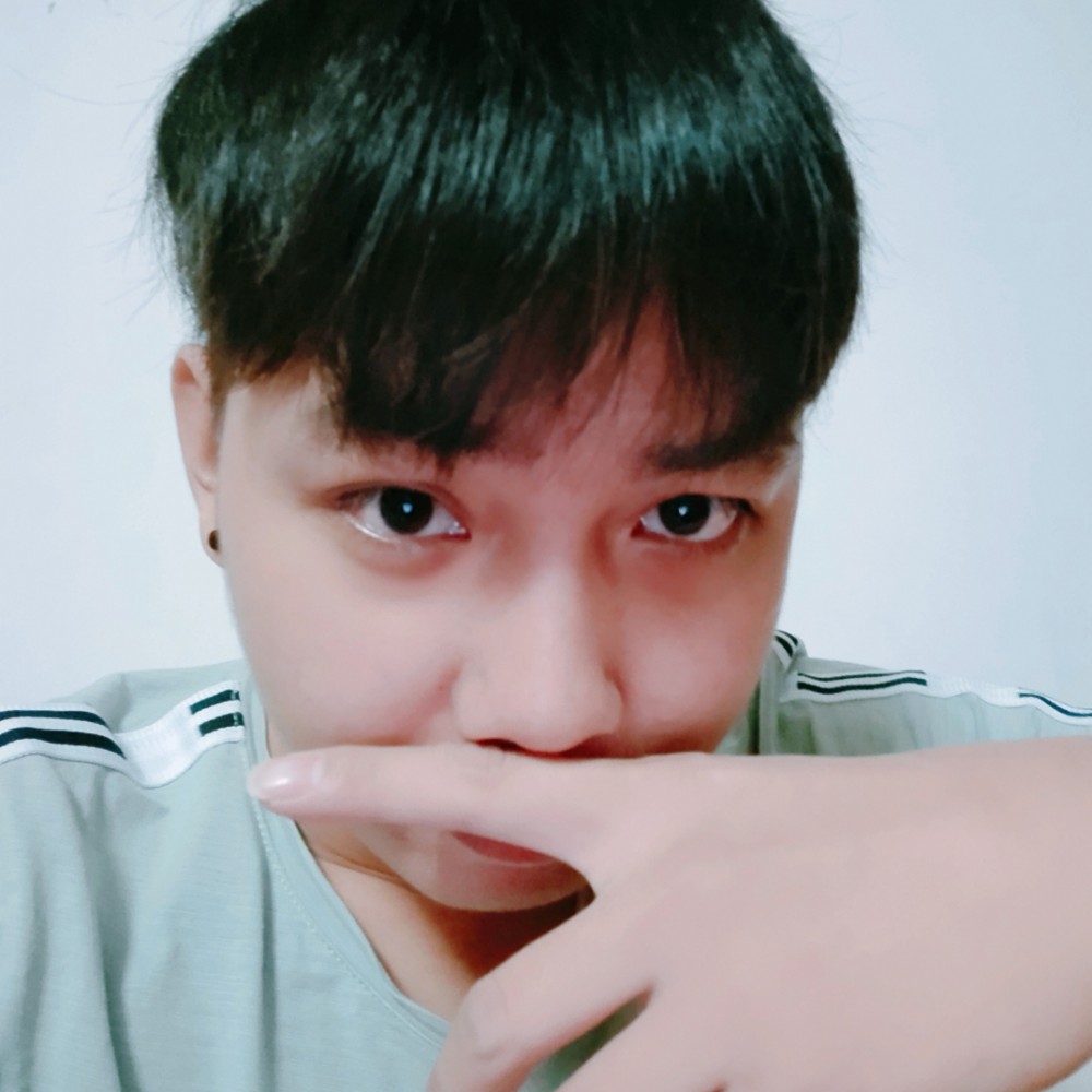 清曲阿东的照片