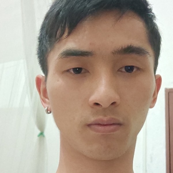 钟望的照片