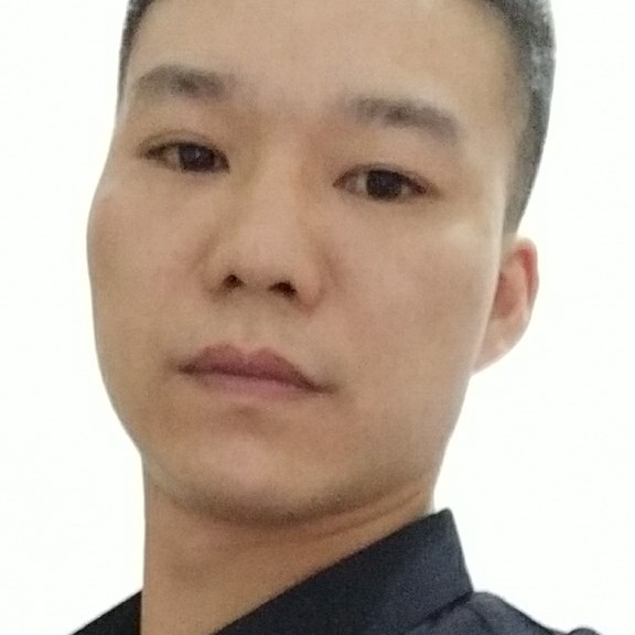 赖金明的照片