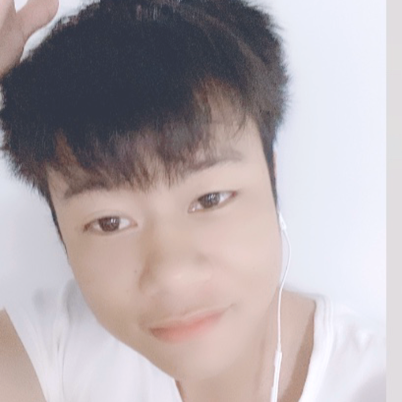 水壶拿卡布奇诺的的照片