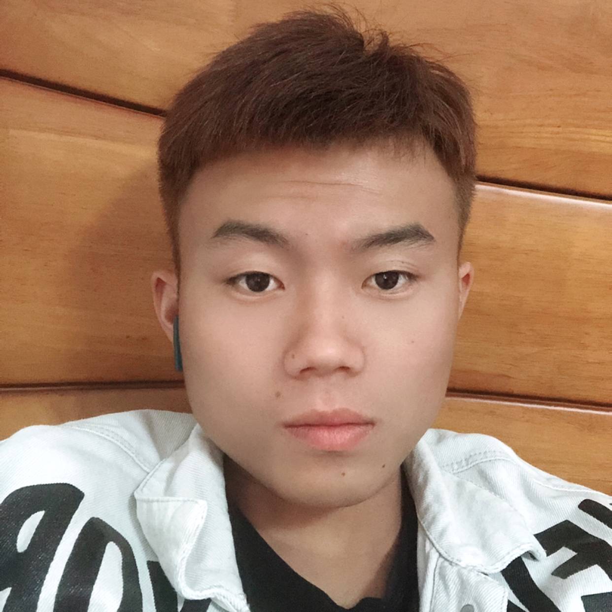 黄佳德的照片