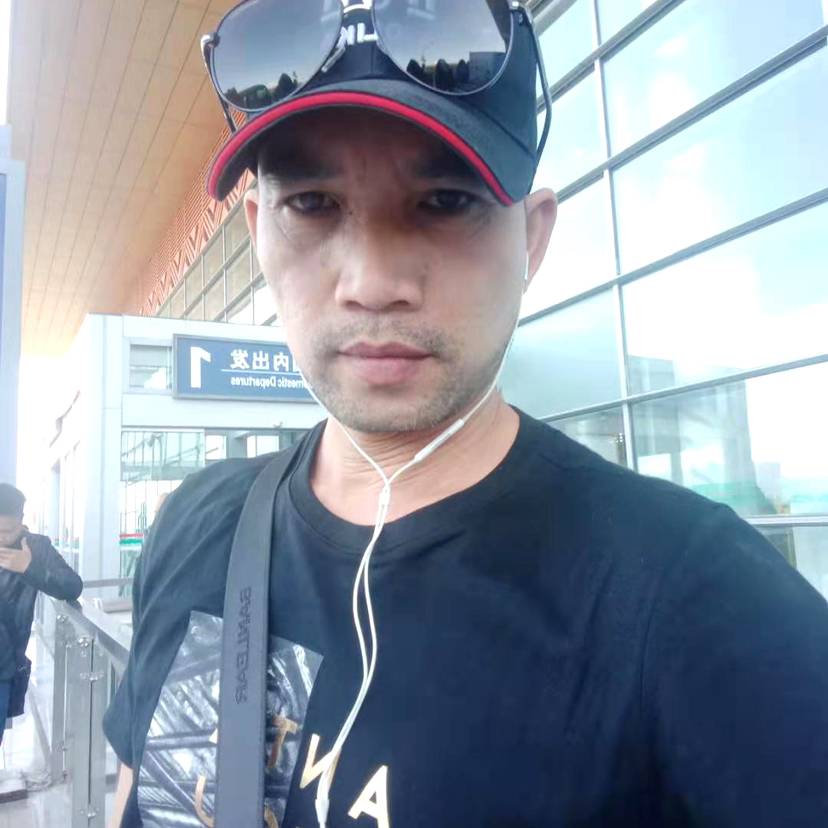 保温杯扯善良的照片