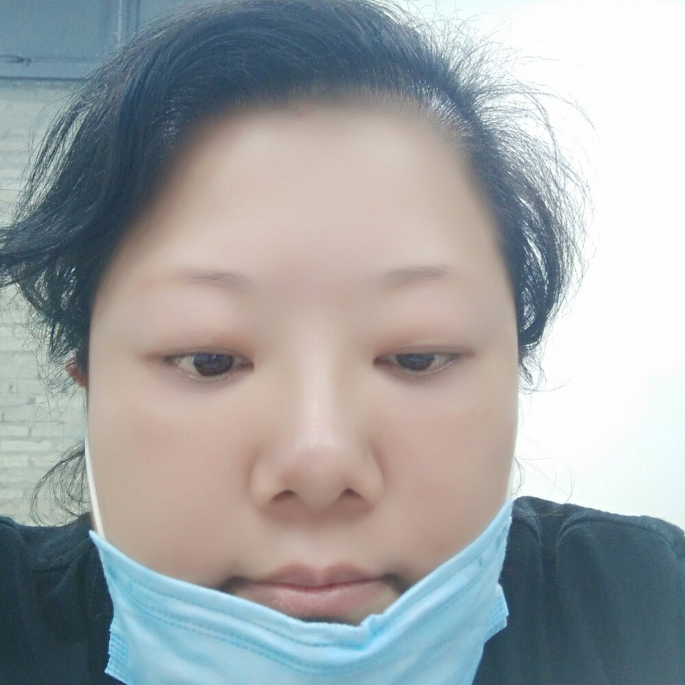 开心的懒猫的照片