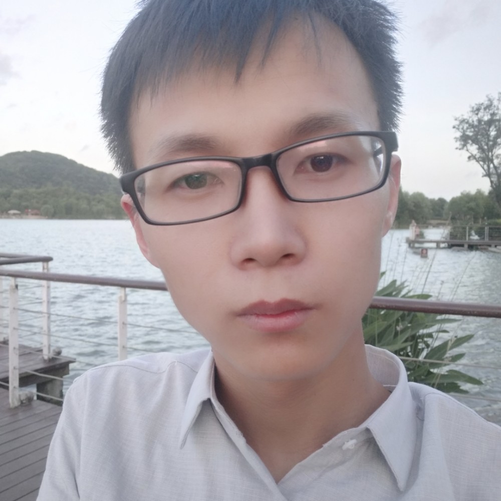 君为悦己者容的照片