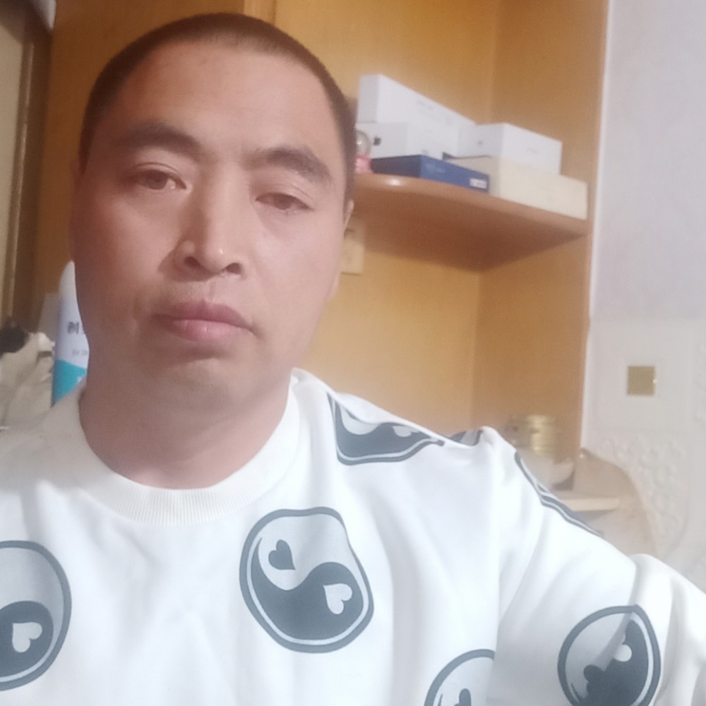 标致吃醋星星的照片