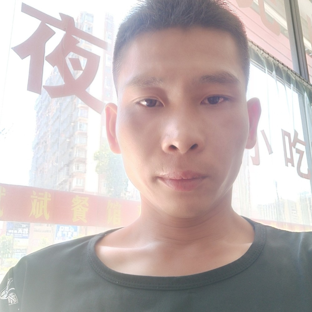 超级吃醋帆布鞋的照片
