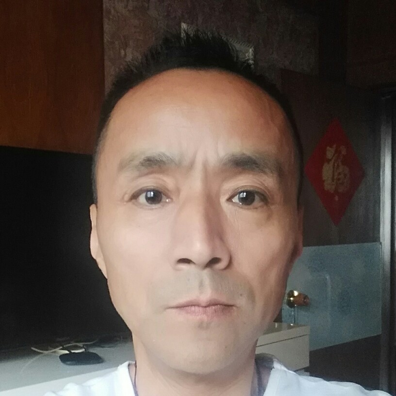 盼望酷酷的照片