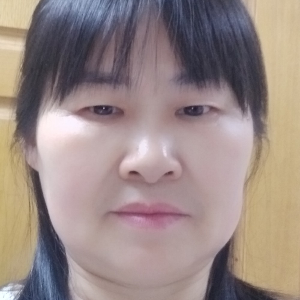 吴新兰的照片
