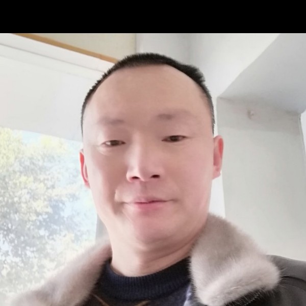 化羽愿忧郁的照片