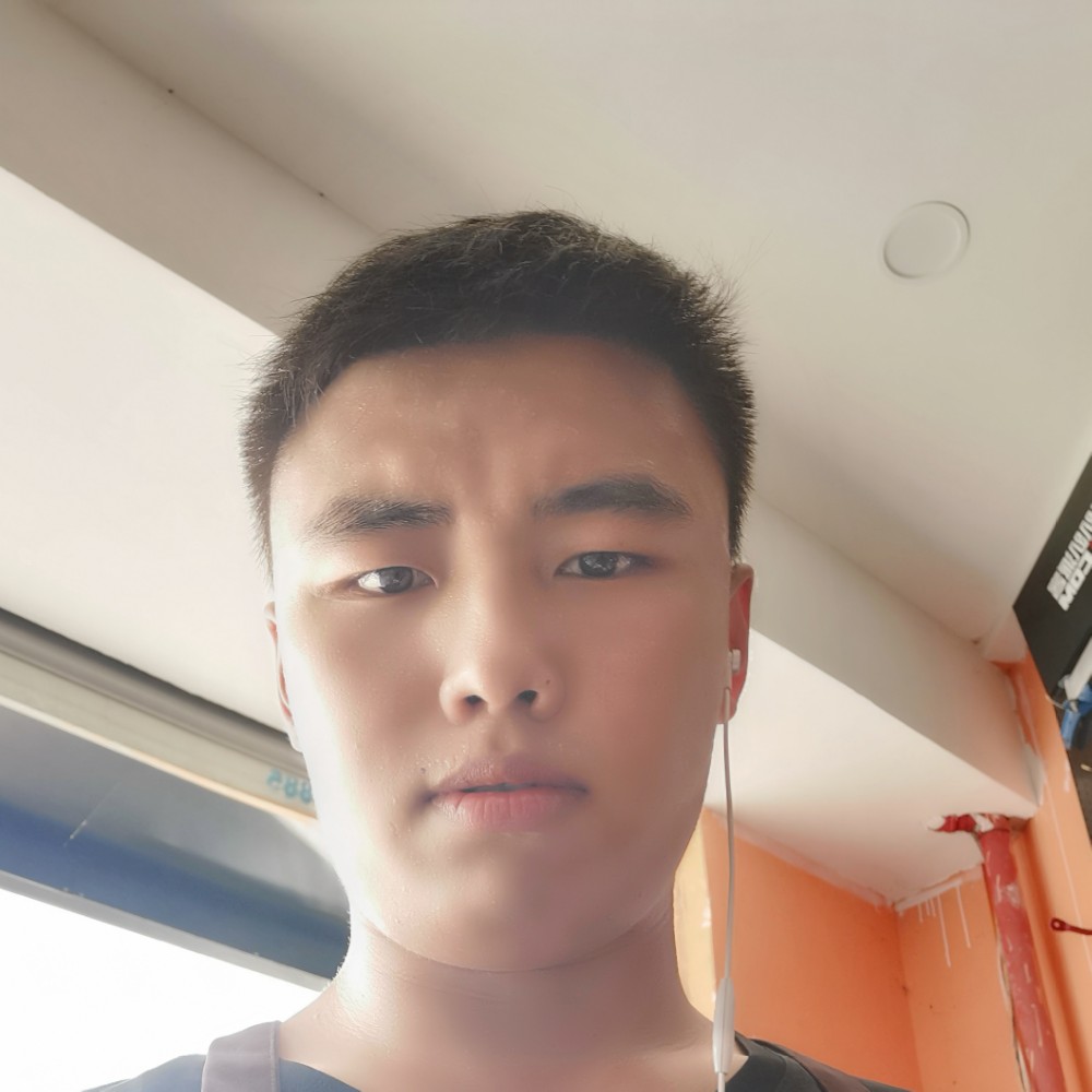 黄昏晓残月的照片