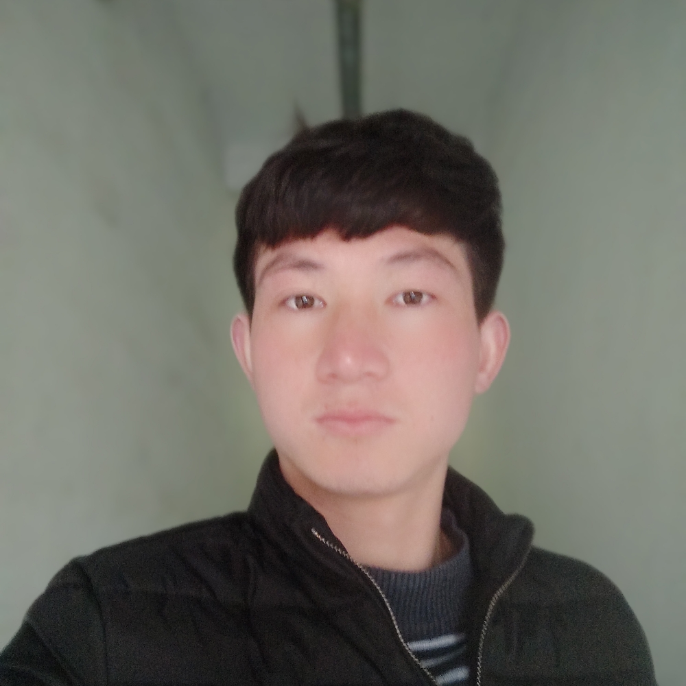 明^O^亮月光的照片