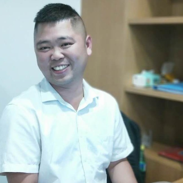 H艺哥的照片
