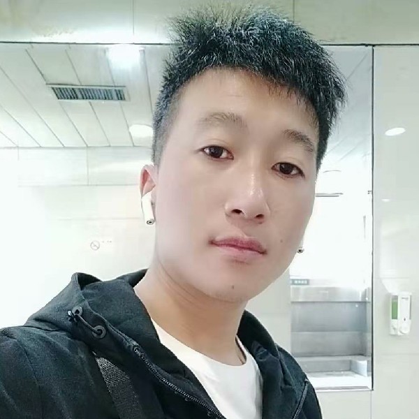 黑猫用真淳的照片