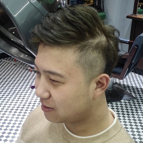 未来感性的你的照片