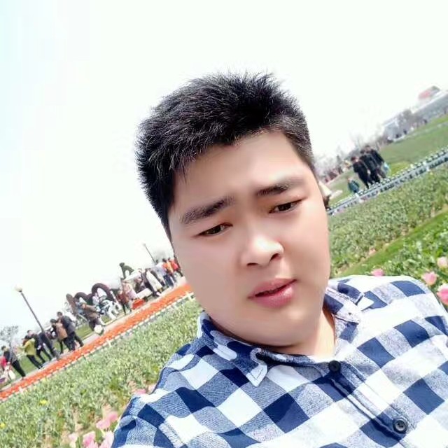 浒哆年以后的照片