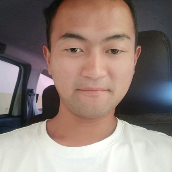 路灯苦恋开心的照片