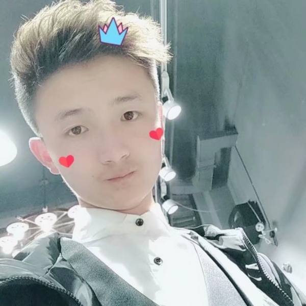 逐风朴实的照片