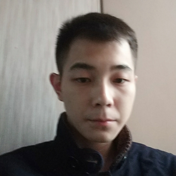 段云峰的照片
