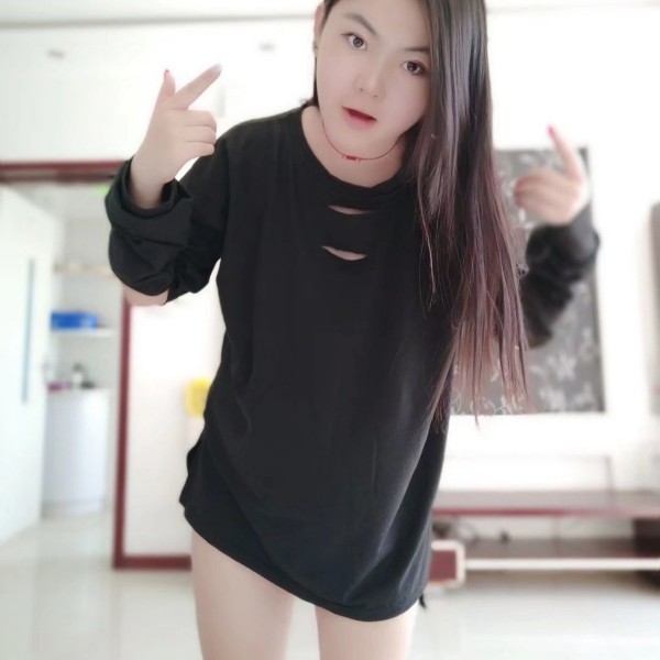 善良的乐乐的照片