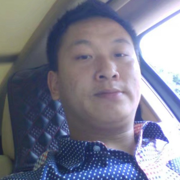 奔跑的人，小男人的照片