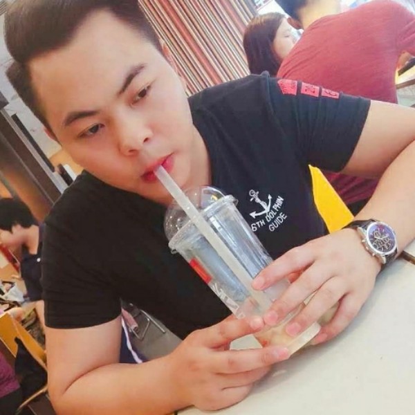 痴情总被无情弄的照片