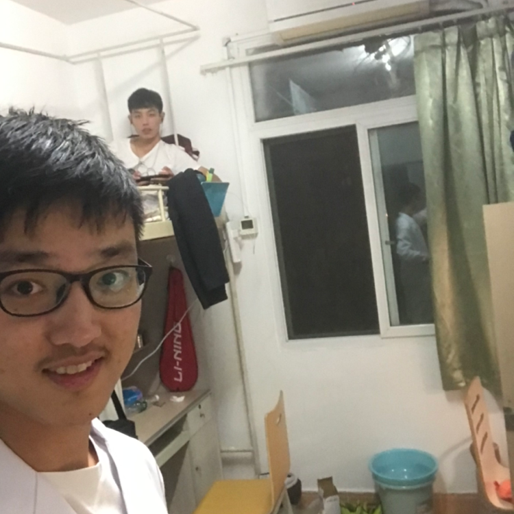 LTesla的照片