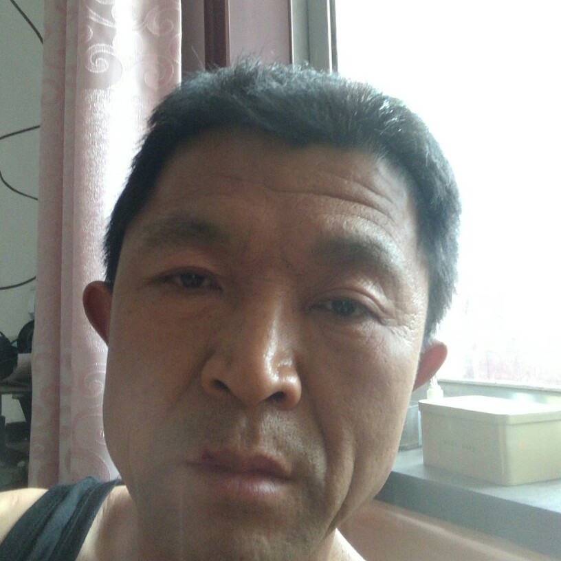 脉脉此情谁诉的照片