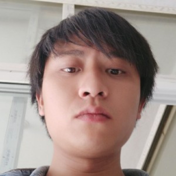 黄明勇的照片