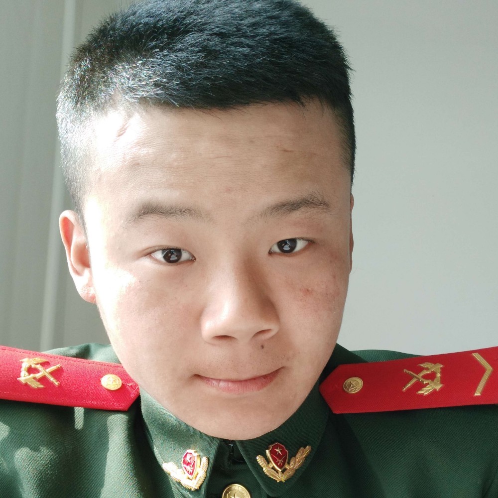 橘子深拥无语的照片