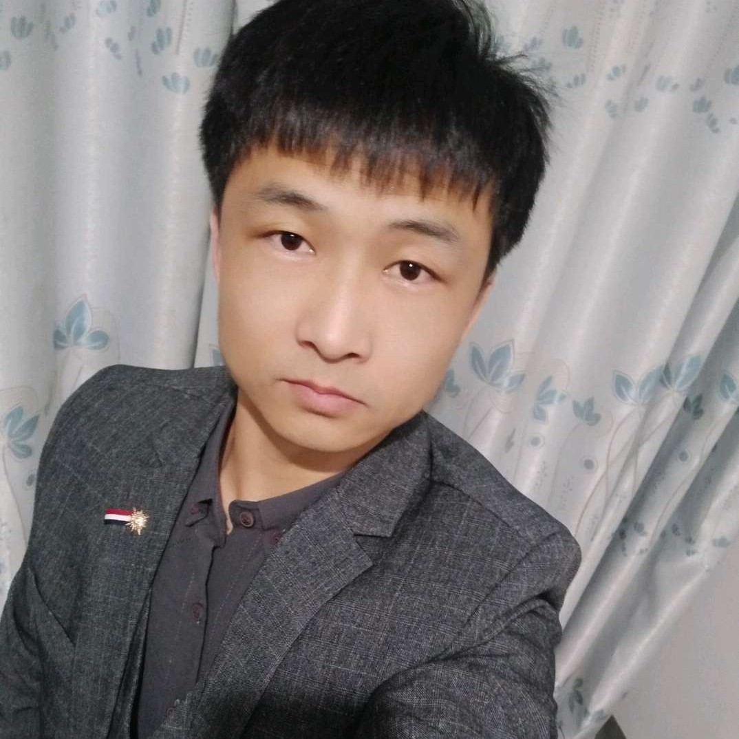 丑的有点帅的照片