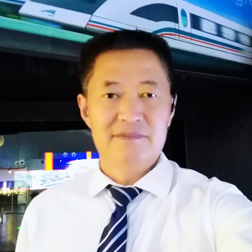路人保卫隐形的照片