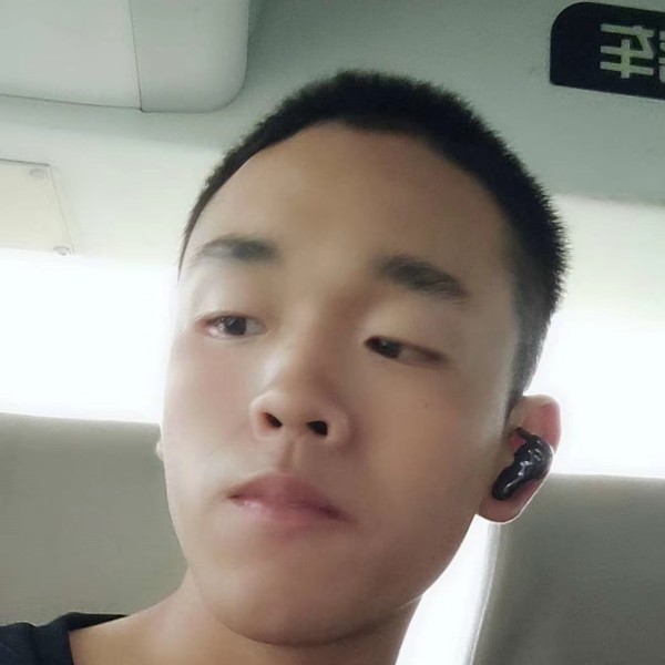 左大鱼的照片