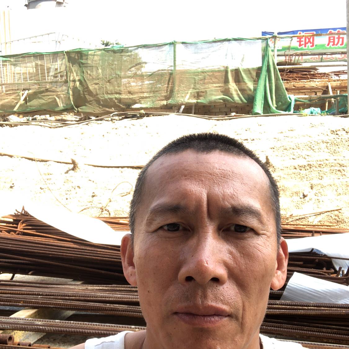 仁爱扯晨的照片