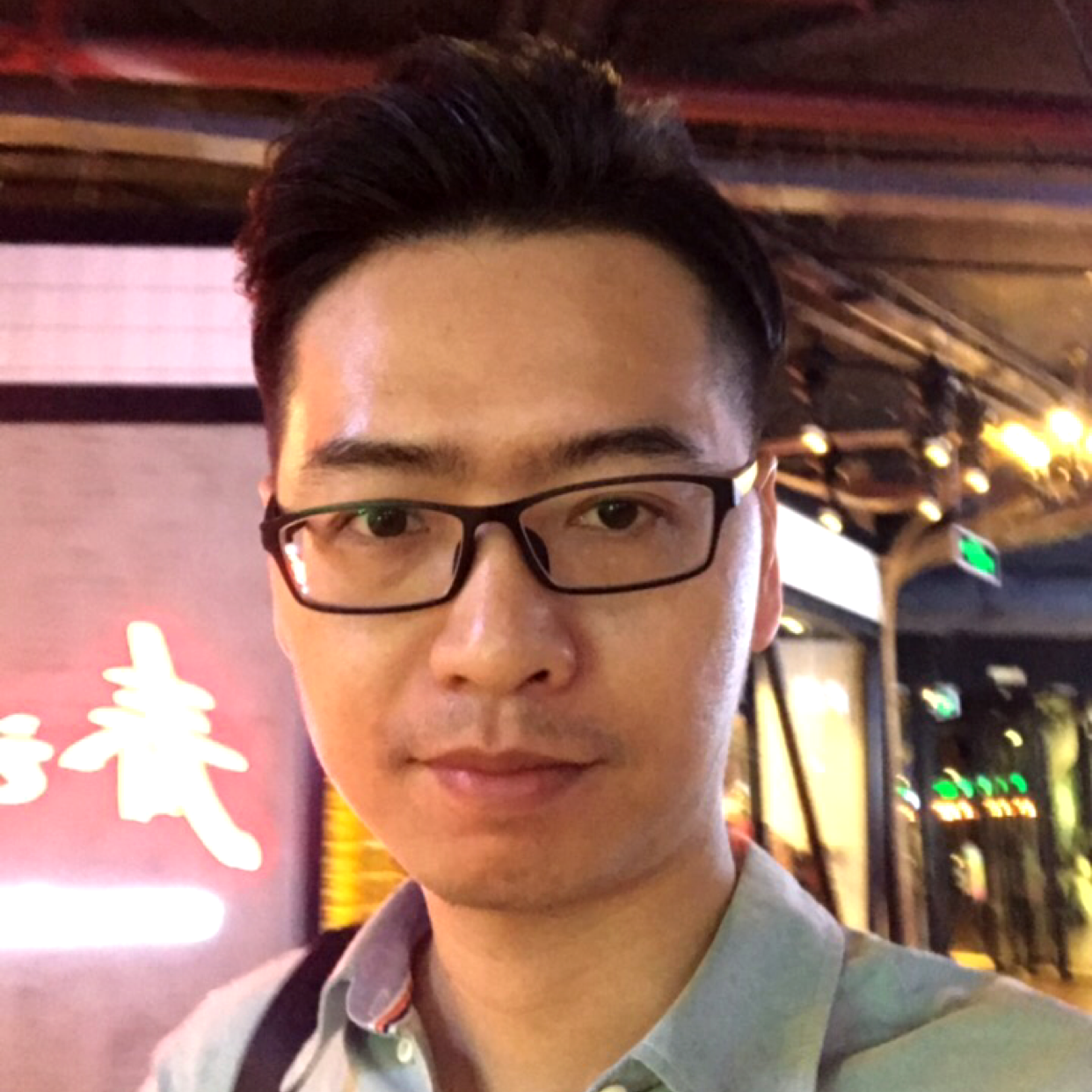 悦洪的照片