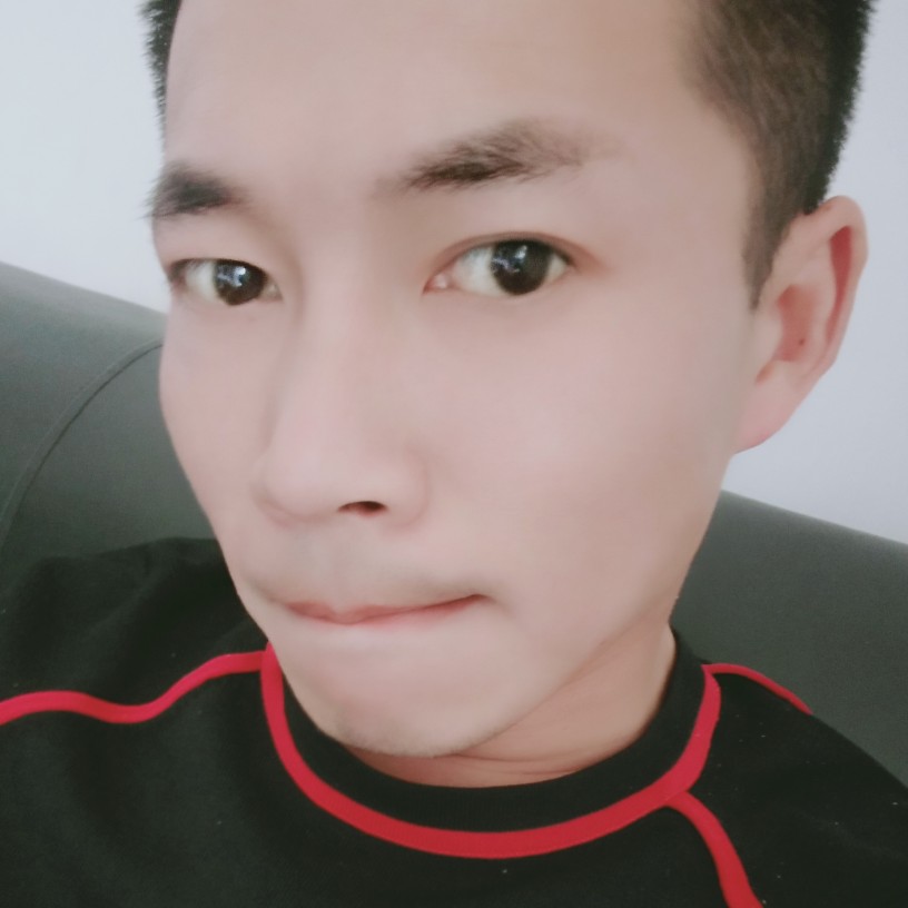 解周文的照片