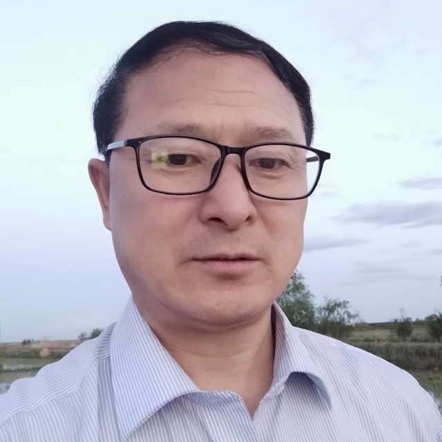 帆布鞋和繁荣的照片