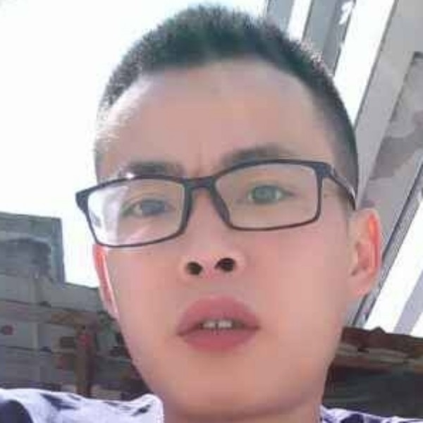 庄国华的照片