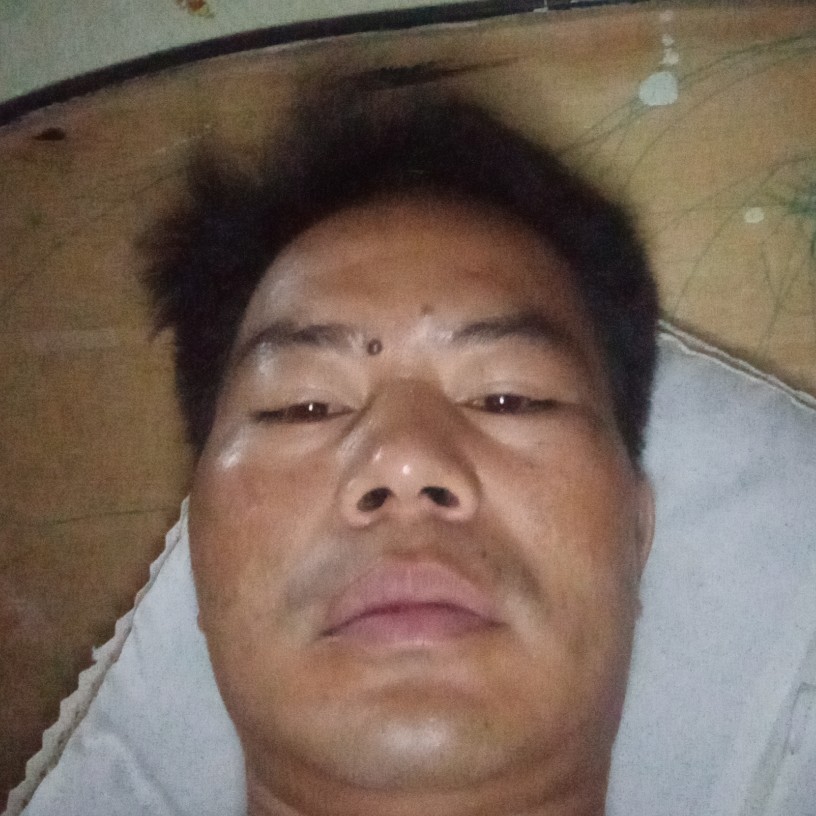 李细的照片