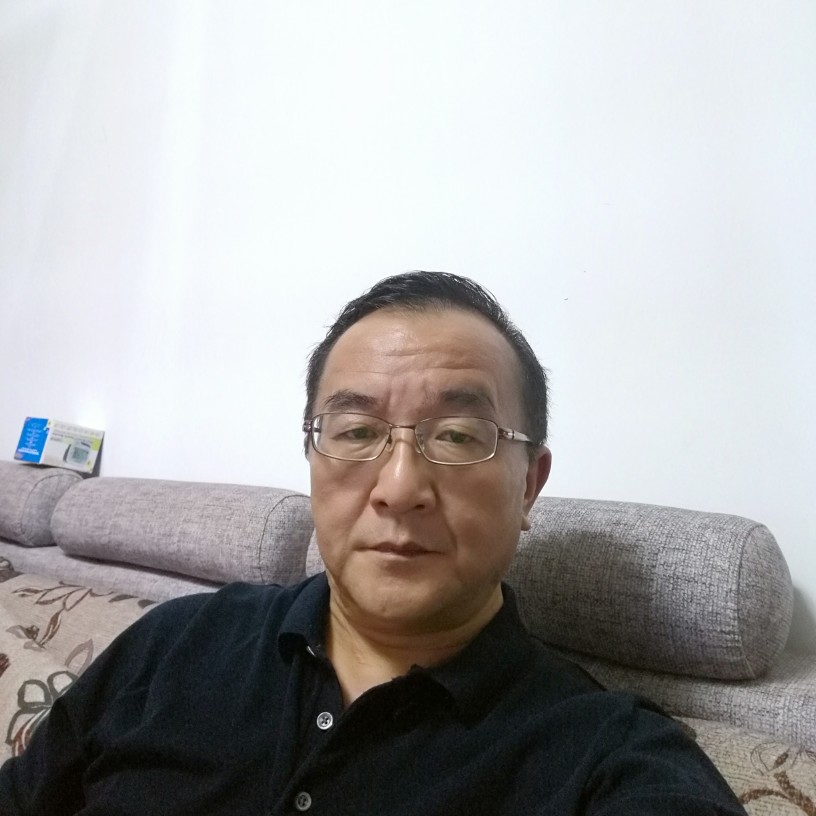 回眸一看的照片