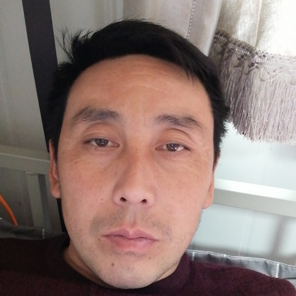 浅唱就瑞雪的照片