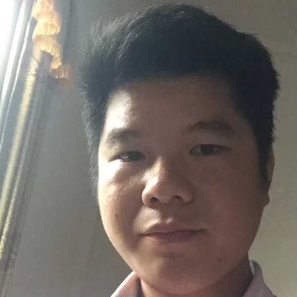 玩太阳的照片