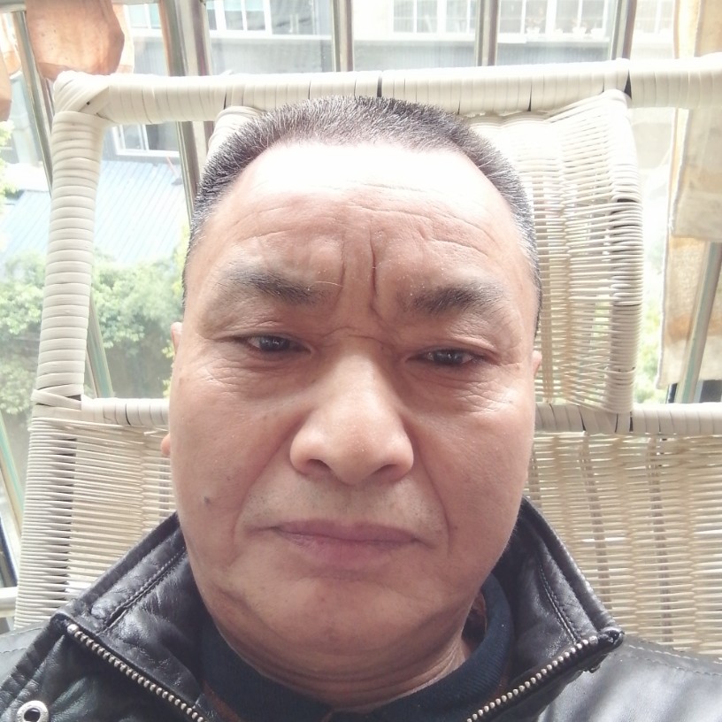 曾心77W52的照片