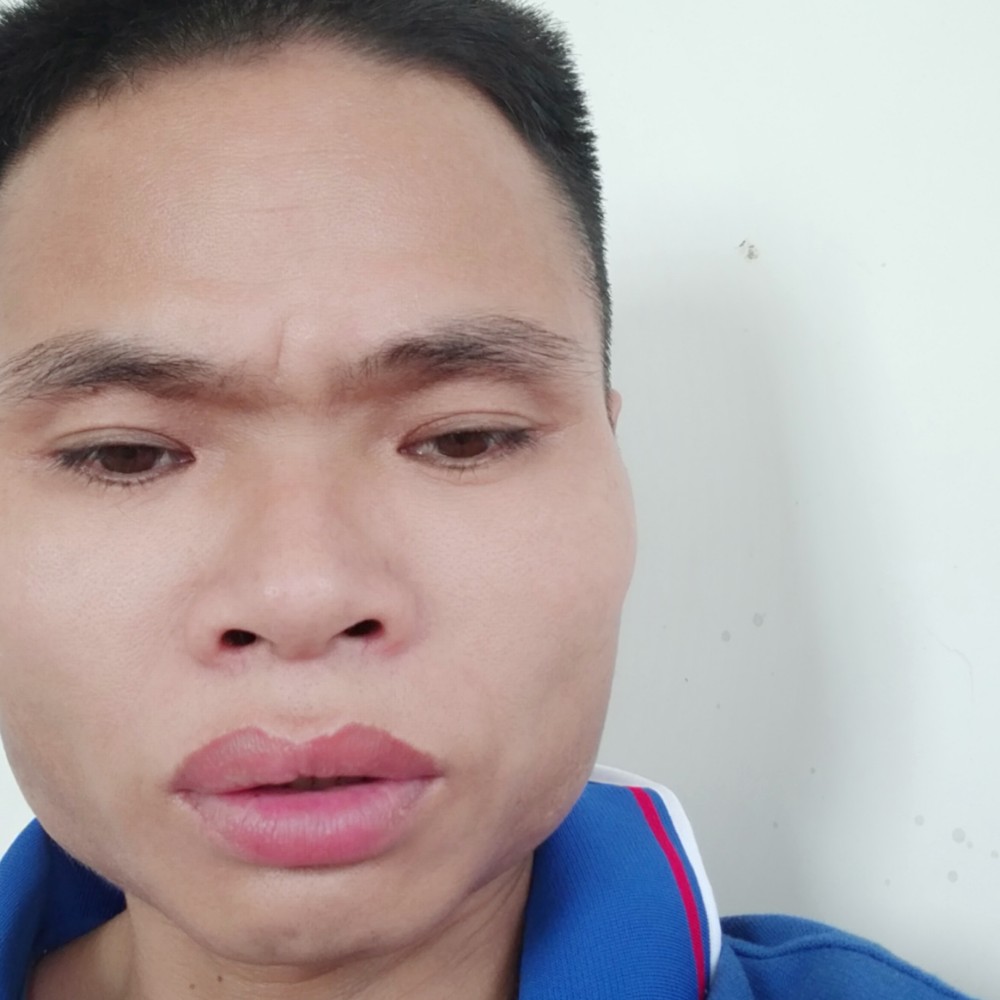 韦品柏的照片