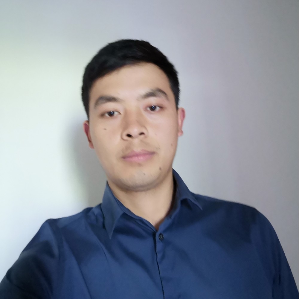 明亮那水影的照片
