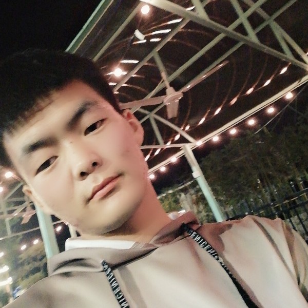 一米九的照片