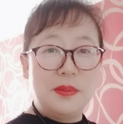 晨阳蹁跹小巧的照片